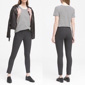 EUC Banana Republic Devon Legging Set of 2! 💕